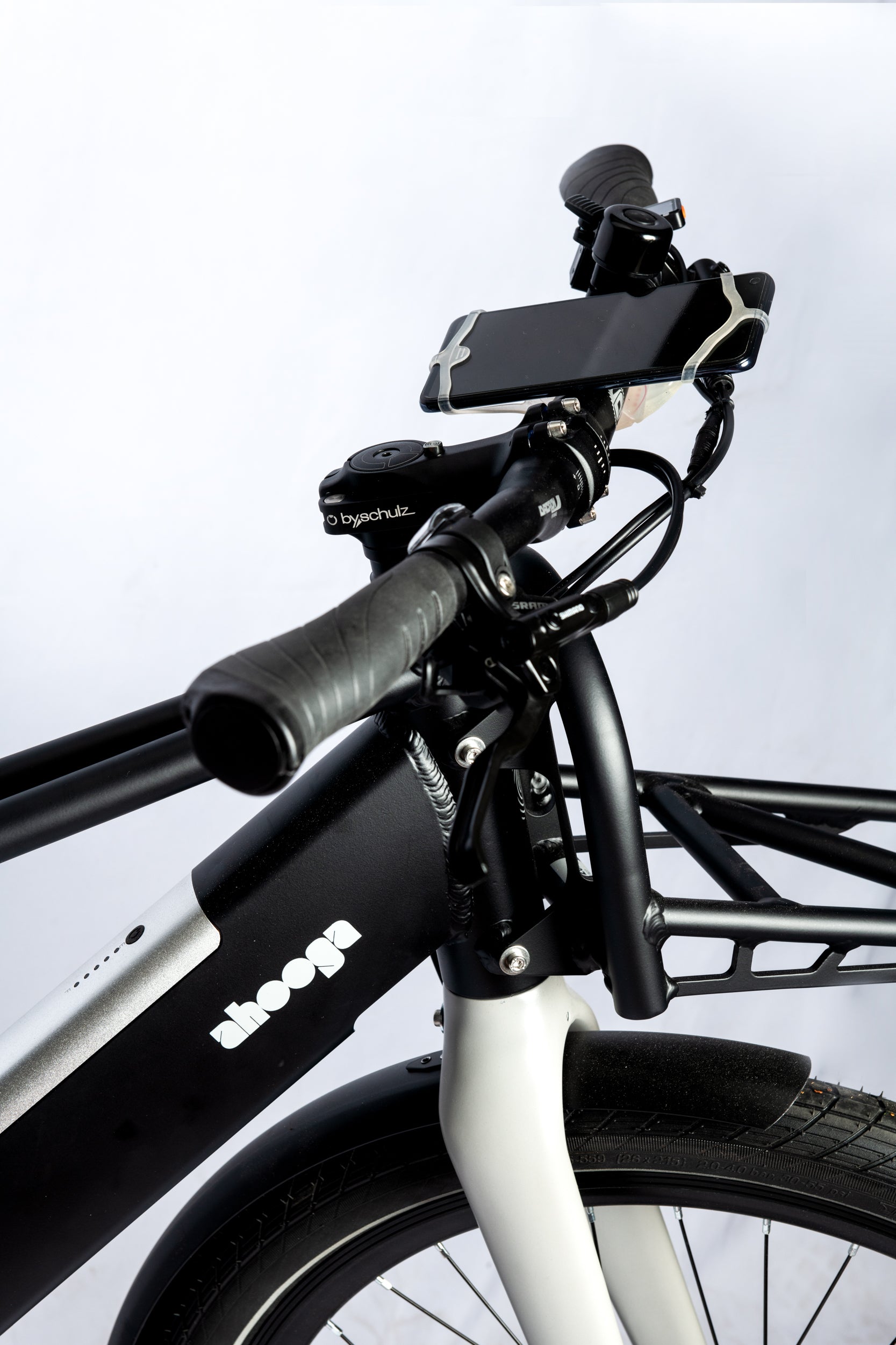 Finn Universal Smartphone Mount